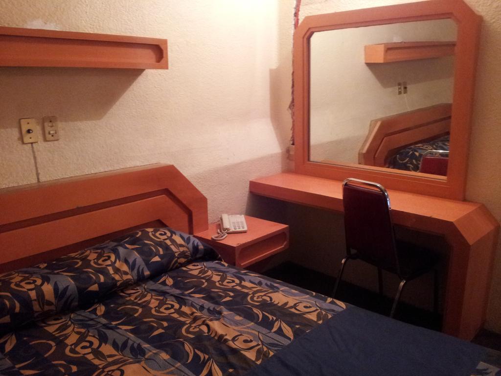 Hotel Florida Meksika Oda fotoğraf